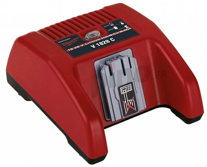 Chargeur  MILWAUKEE 3,5Ah - Li-Ion - Tension de sortie 18V à 28V